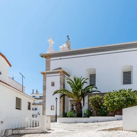 - Old Town 아파트